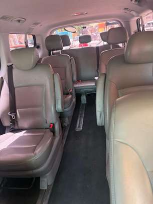 Hyundai Starex 2018 9 Places image 14