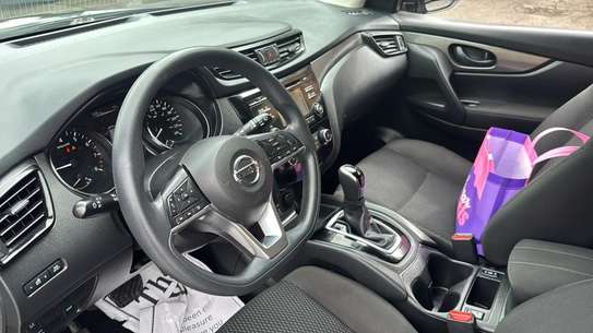 Nissan Quasquai image 4
