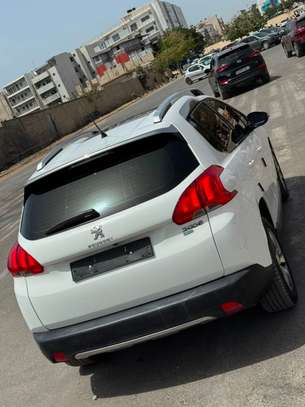 PEUGEOT 2008 année 2016 image 13