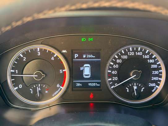 Hyundai santa fe 2020 image 6