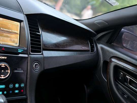 Ford taurus 2015 full options image 10