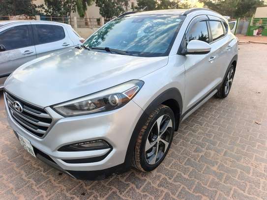 HYUNDAI TUCSON 2018 image 3