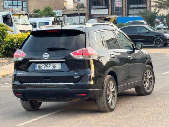 Nissan Rogue 4 cylindres automatique essence image 3
