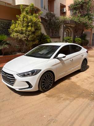Hyundai Avante Diesel 2016 image 4