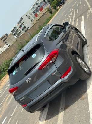 HYUNDAI TUCSON 2016 image 5