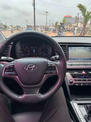 Hyundai Avante 2017 image 3