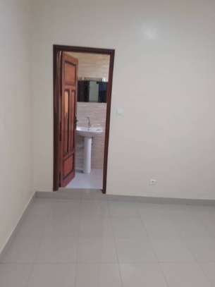 Appartement F3a Dakar plateau image 7