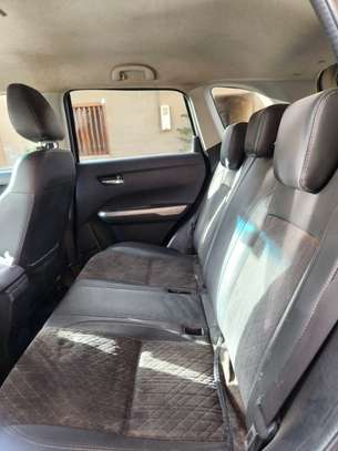 Suzuki vitara image 8
