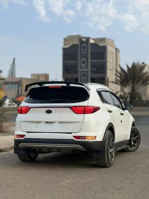KIA SPORTAGE  ANNEE 2018 image 9
