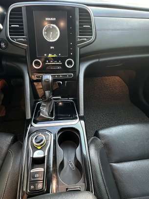 Location Renault Sm6 essence 2.0 image 11
