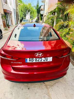 Hyundai Elantra 2018 image 6