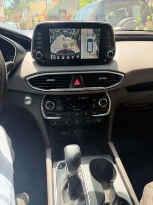 Hyundai Santafe Luxury 2020 image 8