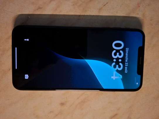 IPhone XS Max image 3