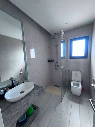 Appartement spacieux lumineux avec grand séjour ouvert image 3