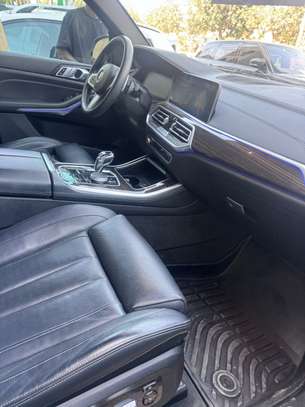 BMW X5 image 8
