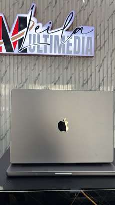 16” M2-MAX 32/1TERA image 4