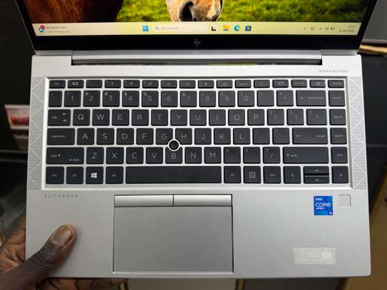 Ordinateur hp 840 G8 image 4