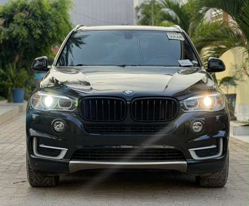 BMW X5 image 2