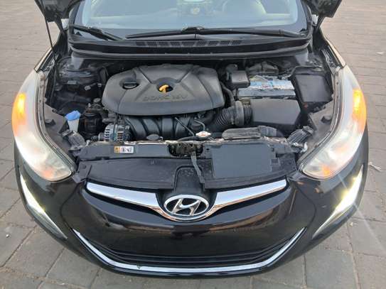 Hyundai Elantra 2016 Automatique essence image 10