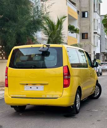 HYUNDAI GRAND STAREX 2017 (12 PLACES) image 10