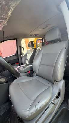HYUNDAI GRAND STAREX 2017 ( 12 PLACES) image 3
