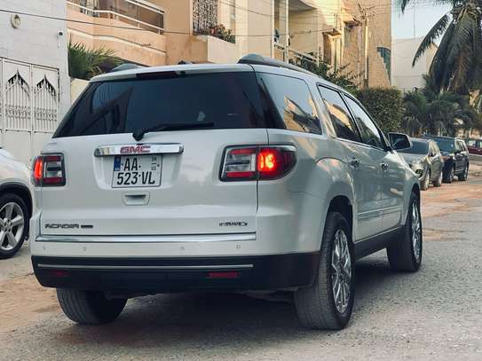 LOCATION  GMC ACADIA  07 PLACES TOIT OUVRANT image 6
