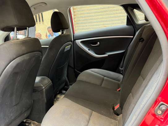 Hyndai Elantra Gt  2016 image 12