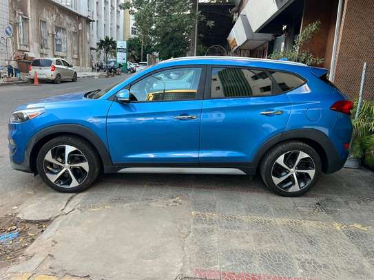 Hyundai tucson image 10