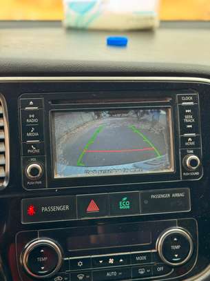 Mitsubishi Outlander 7 places spacieux image 4