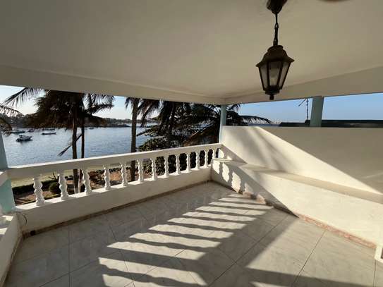 Appartement F3 à louer à Hann Marinas, pieds dans l’eau image 10
