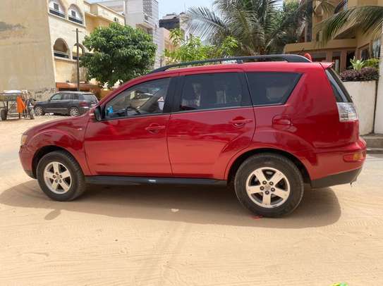 Location de voiture type SUV et 4x4 image 3