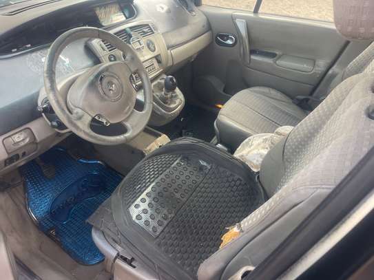 Renault megane diesel 7 place image 6