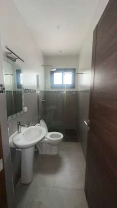 Appartement à louer à Sotrac Mermoz (Brioche dorée ) image 4