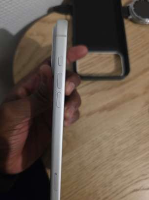 iPhone 17 Pro Max Esim image 3