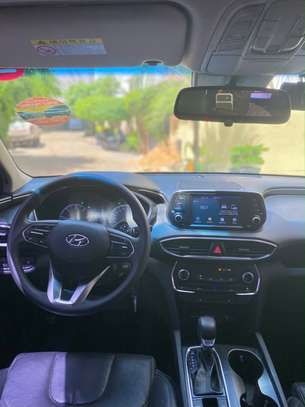 Hyundai santaFe 2019 image 3