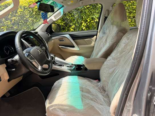 Mitsubishi pajero _2019 image 8