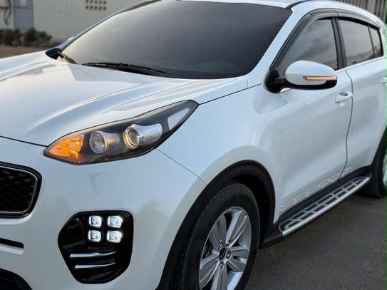 Kia sportage image 4