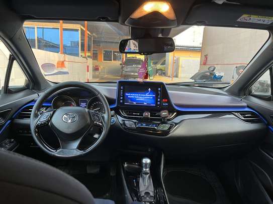 Voiture Toyota à vendre image 3