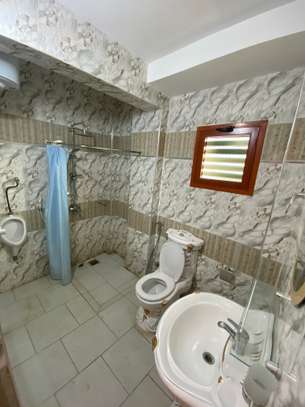 Appartement POINT E image 9