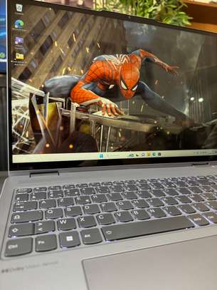 Lenovo yoga /i5 13th gen / 16gb ram ddr5 image 3