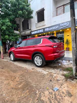 Mitsubishi outlander 2022 image 8