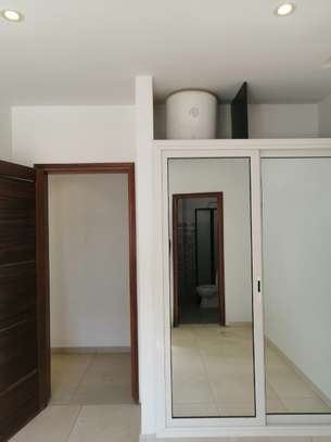 Appartement F3 à louer au Point E, disponible début octobre image 7