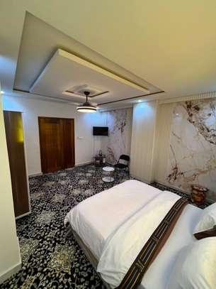 Chambre VIP au Point E image 3
