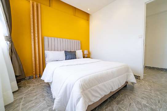 Appartement F3 meublé à louer à Dakar plateau image 7