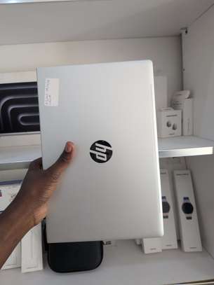 HP ProBook 440 g 10  13e generation ) 16g de ram ) 256 image 2