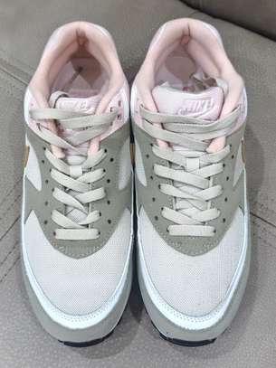 NIKE AIR MAX BW OG CREAM image 3