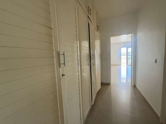 Appartement au plateau à louer 3 chambres Poulmane image 6