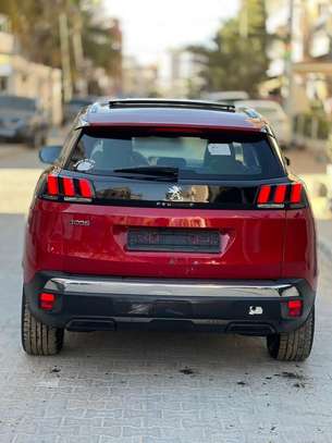 Peugeot 3008 SUV compact rouge automatique image 4