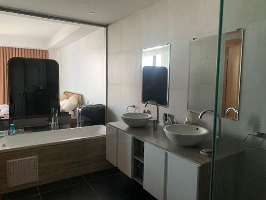 Penthouss a loué corniche fann Residences image 7