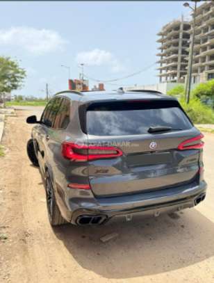 BMW X5 M50i image 4